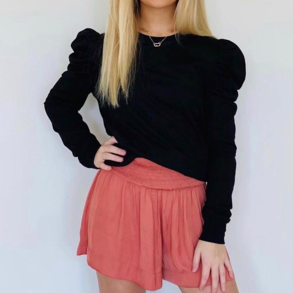 TCEC shorts salmon NWT